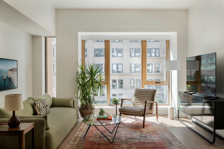 Apartment Hotel Check-In Examples: A Master Guide to Seamless Arrivals